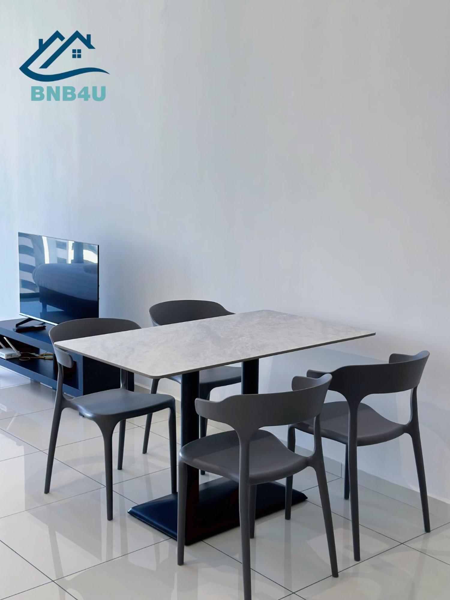 Beacon 2Br Infinity Pool - By Bnb4U Джордж Таун Екстериор снимка