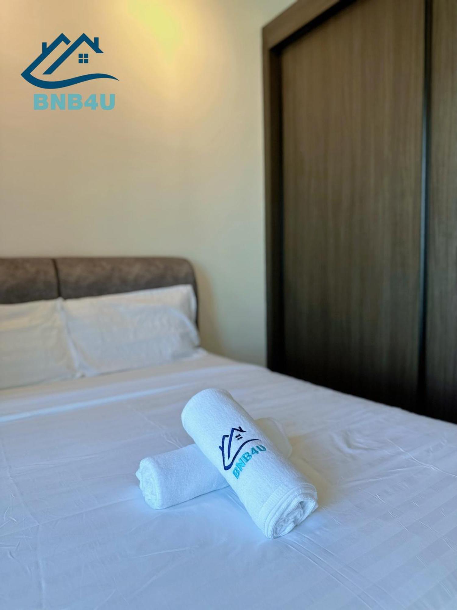Beacon 2Br Infinity Pool - By Bnb4U Джордж Таун Екстериор снимка